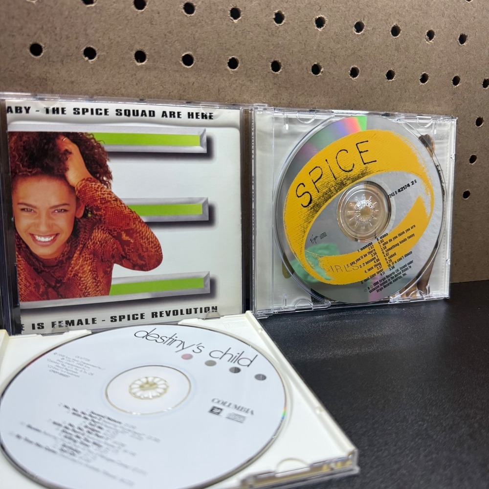 Lot of 3 Popular Vintage Girl‎ Group CD Albums - Picture 4 of 8